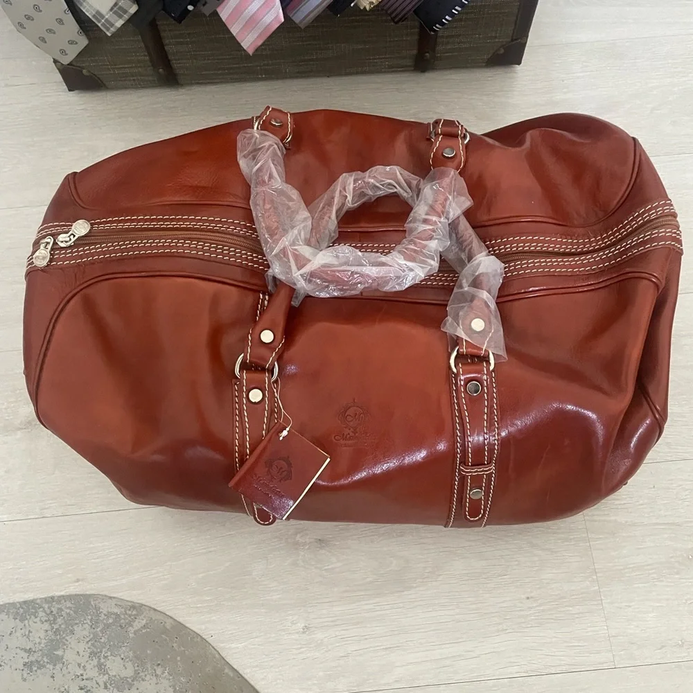 Manufactus Brown Leather Duffle Bag